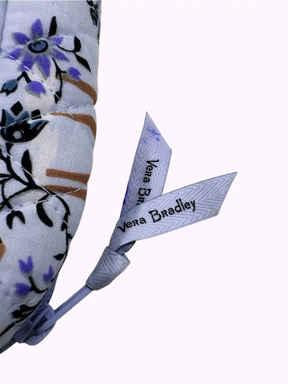 Vera Bradley Retired “Merry Mischief Snow Day